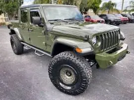 Lifted 2021 Jeep Gladiator Sport