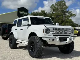 Lifted 2022 Ford Bronco Wildtrak