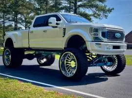 Lifted Truck 2022 Ford F450 Platinum for Sale